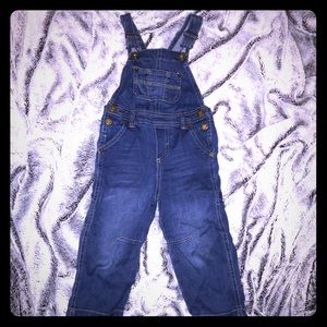 Oshkosh B’gosh Overalls 2T blue jean. Soft!